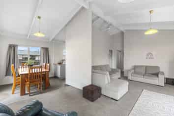 219 Parklands Avenue, Bell Block