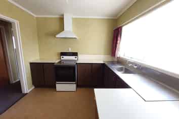 416C Tremaine Avenue, Takaro