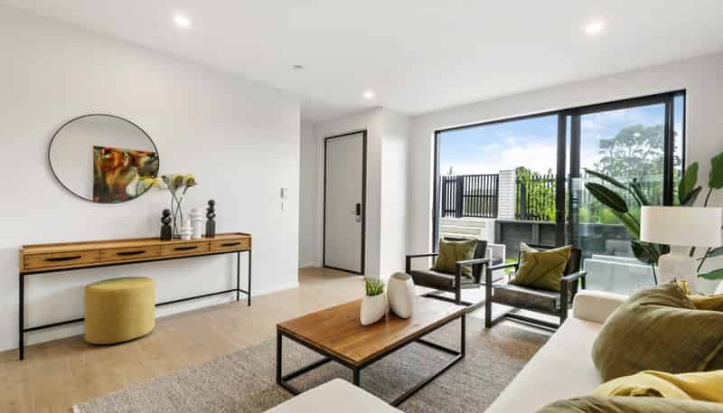 79 Bearing Parade, Long Bay