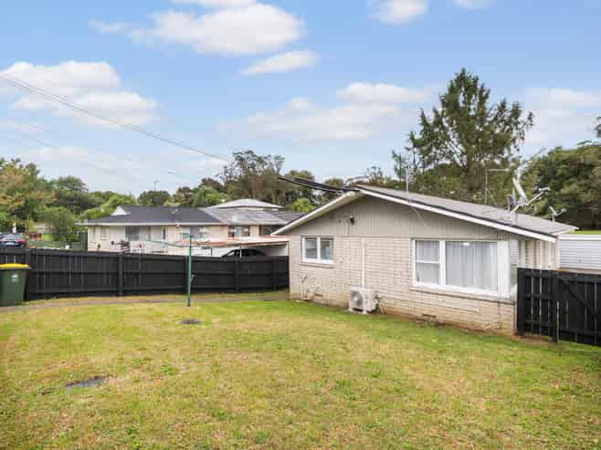 1/45-2/45 Eddowes Street, Manurewa