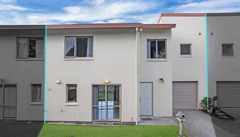 11 Lockington Avenue, Henderson