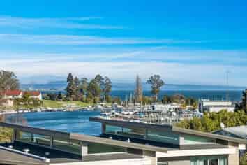 24/14 Norman Smith Street, Nukuhau