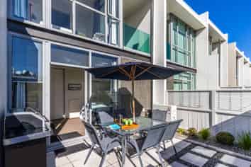 24/14 Norman Smith Street, Nukuhau