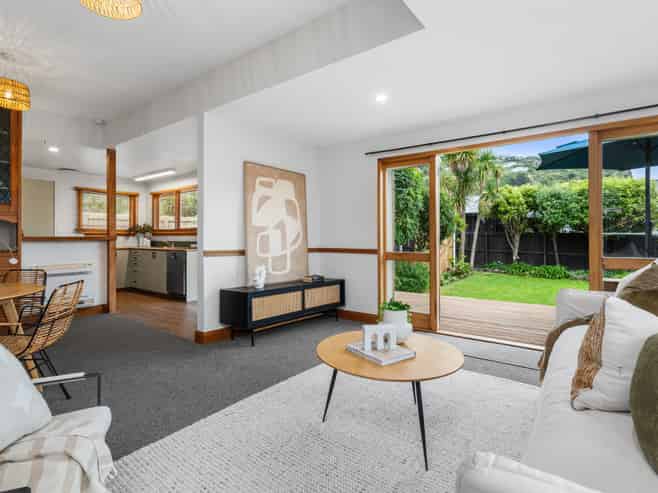 18 Augusta Street, Redcliffs