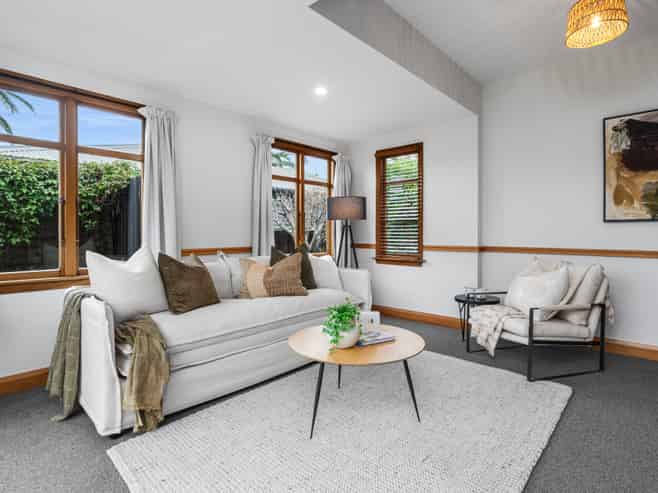 18 Augusta Street, Redcliffs