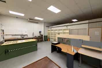 High Profile Showroom/Office on Rosebank 