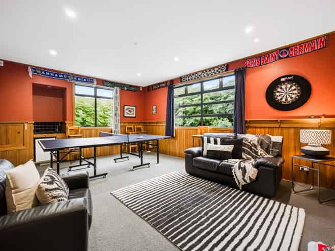 9a Scarboro Terrace, Murrays Bay