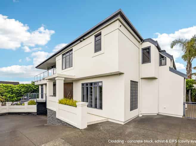 9a Scarboro Terrace, Murrays Bay