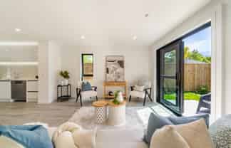  17 Elina Way, Heretaunga