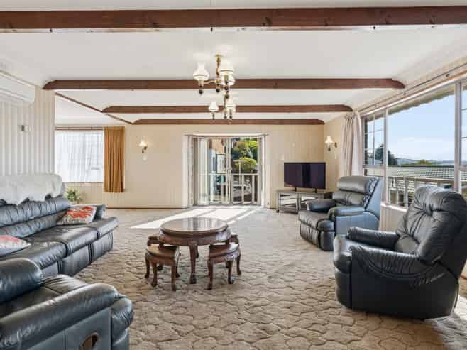 8B Bellevue Street, Belleknowes