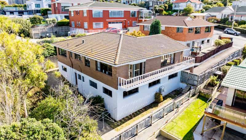 8B Bellevue Street, Belleknowes