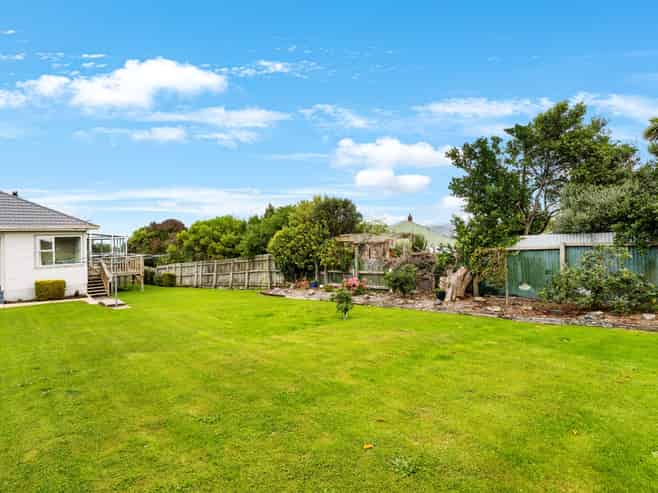 114 Tomahawk Road, Andersons Bay