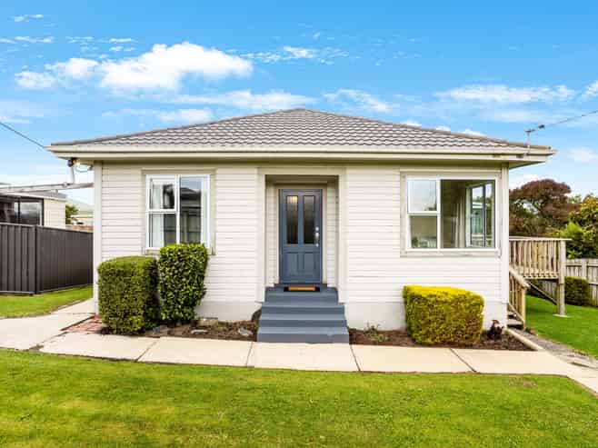 114 Tomahawk Road, Andersons Bay