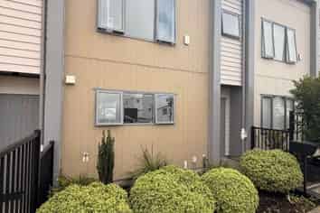 23 Green Bamboo Road, Hobsonville