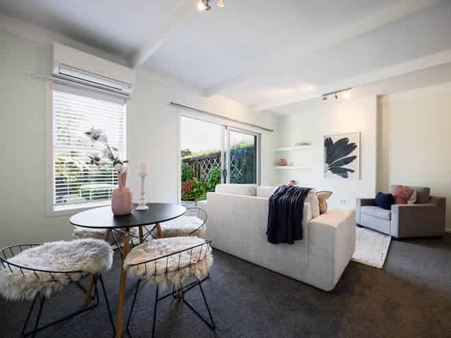 2/49 Watea Road, Torbay