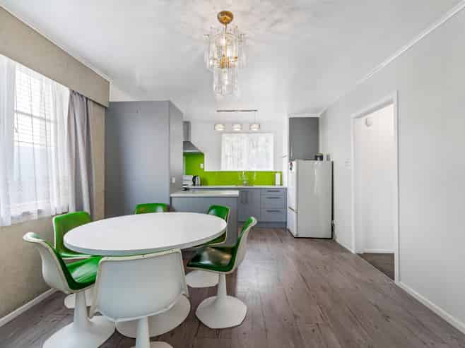 25 Lowtherhurst Road, Massey