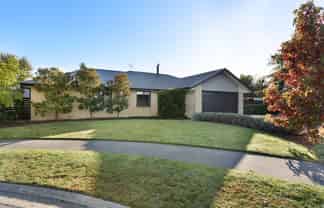 12 Barley Mow, Leeston
