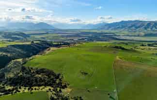  Lake McKay Station, Luggate