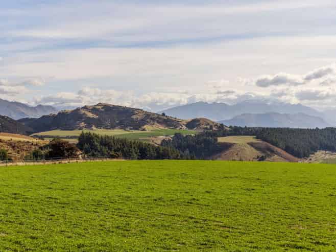  Lake McKay Station, Luggate