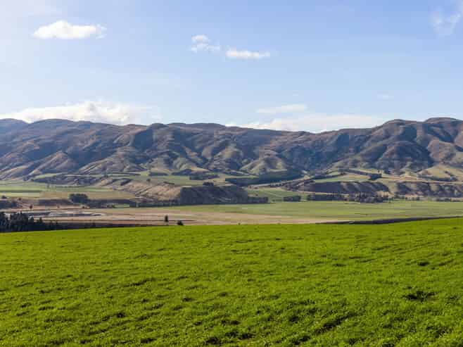  Lake McKay Station, Luggate