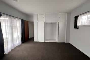 8A Helvetia Road, Pukekohe