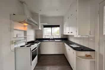 8A Helvetia Road, Pukekohe