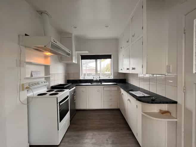 8A Helvetia Road, Pukekohe