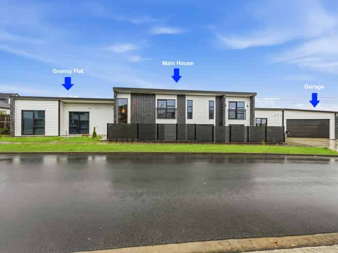 62 Castlebane Drive, Flat Bush