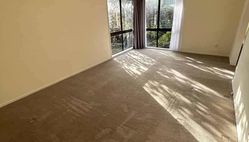 94 Dalwhinnie Parade, Highland Park