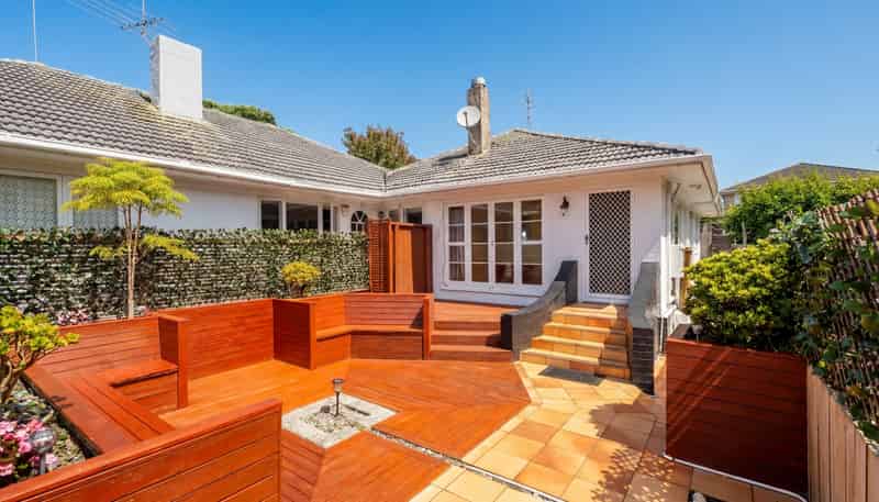 19 Halifax Avenue, Epsom