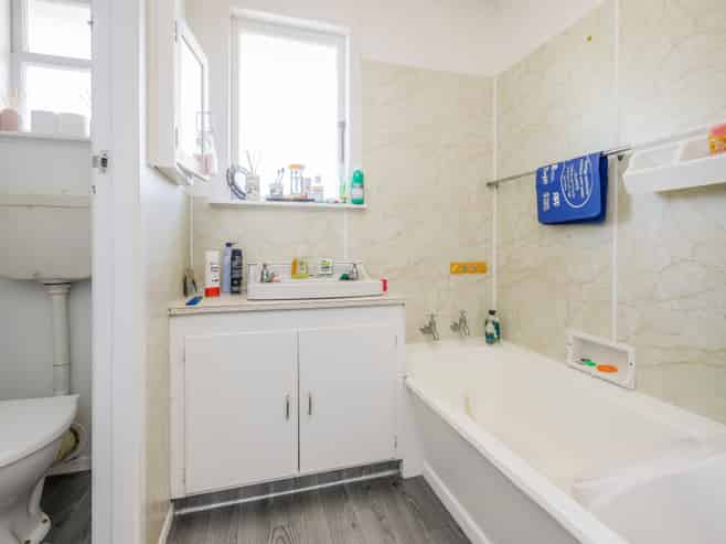 51 President Ave, Papakura