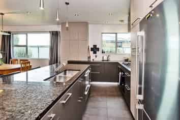 50 Hoffman Court, Waikiwi