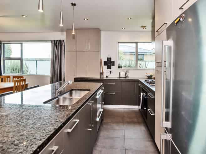 50 Hoffman Court, Waikiwi