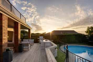 70 Waratah Street, Matua