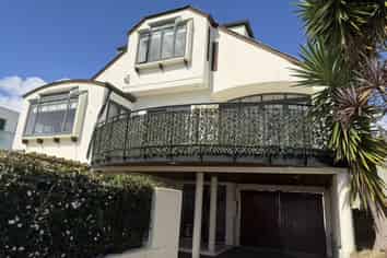 41 Polygon Road , Saint Heliers