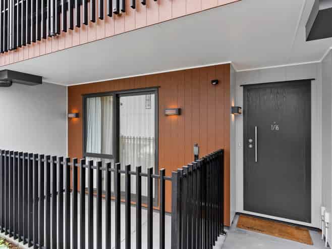 1/16 Unga Place, Beachlands