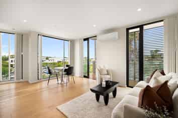 301/236  Kepa Road , Mission Bay