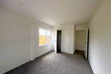 1570 Dairy Flat Highway, Dairy Flat