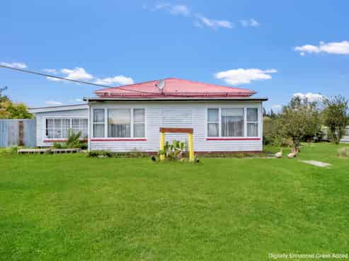 38 Leslie Street, Waiau