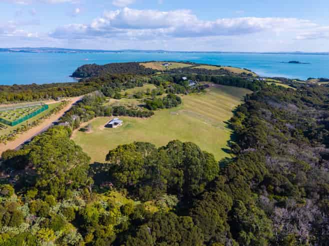 235 Church Bay Road, Oneroa
