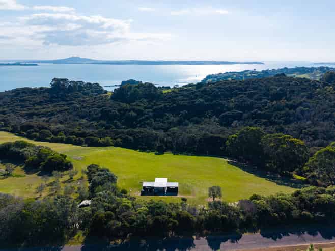 235 Church Bay Road, Oneroa