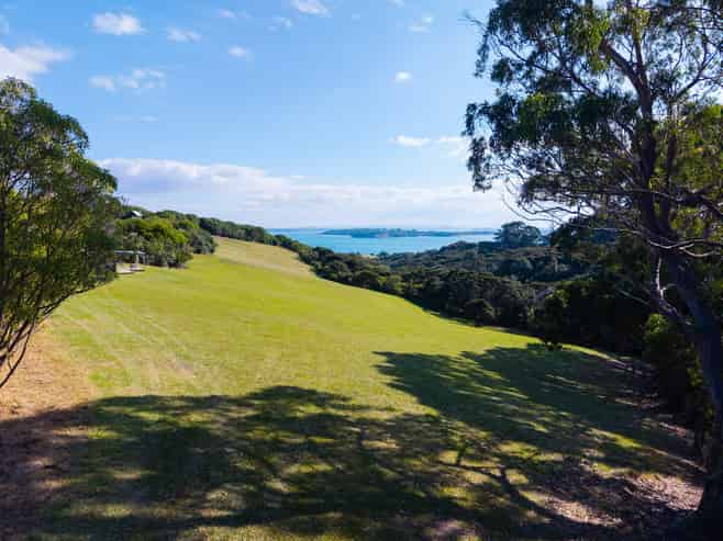 235 Church Bay Road, Oneroa