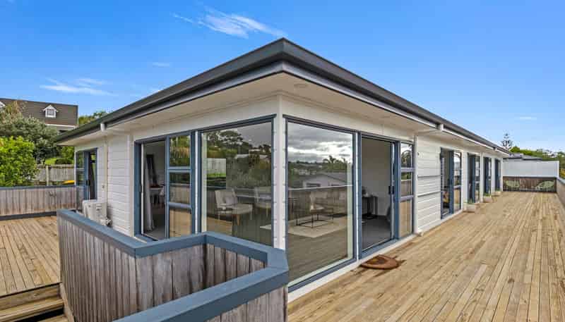 29 Gledstane Road, Stanmore Bay