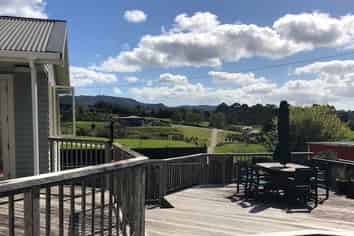 71 Shaw Road, Oratia