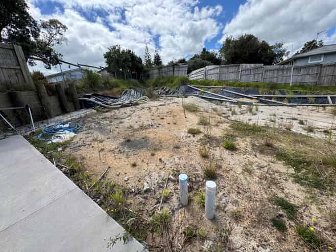 35 Cardiff Road, Pakuranga