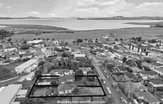 11 & 13 Toru Street, Te Atatu Peninsula