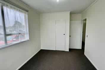 9 Yearsley Place, Manurewa