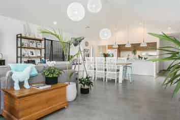 5 Alan Livingston Drive, Cambridge