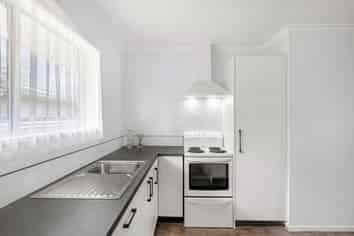 1A Saunders Place, Gonville