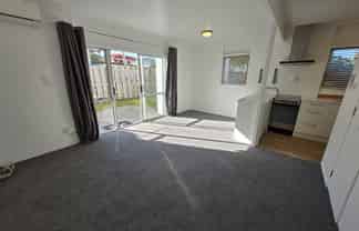 1/74 La Trobe Street, Pakuranga